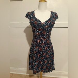 Yellow Star Floral V-Neck Cap Sleeve Dress